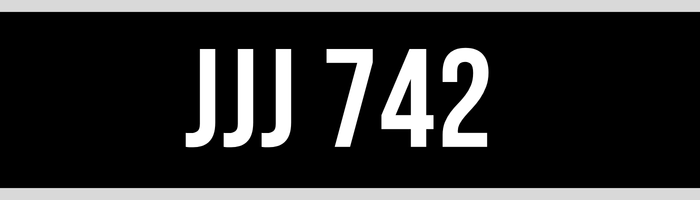 JJJ 742